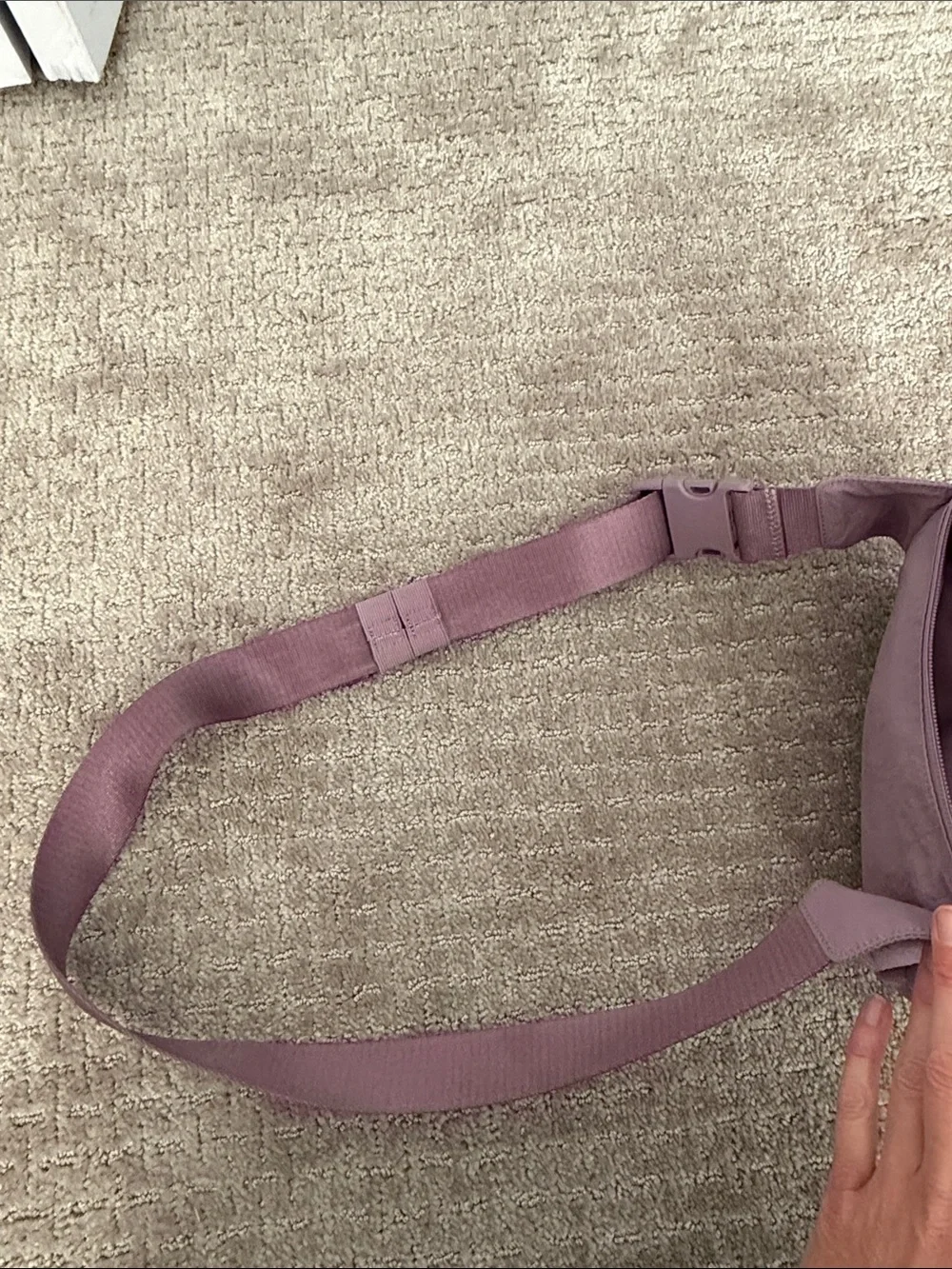 lululemon athletica Mauve/Purple Crossbody Belt Bag - Picture 5 of 5